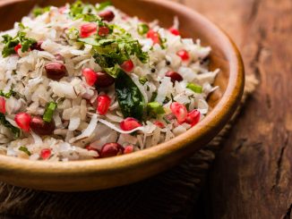 Le chef Norbert Tarayre revisite la salade de riz en version sucrée-salée