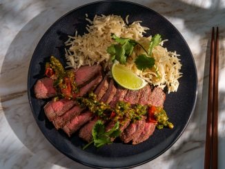 Boeuf façon tigre qui pleure et salade thaï : la recette de Cyril Lignac dans Tous en cuisine