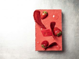 Kileï, biscuit d’amande, mousse au chocolat et framboise