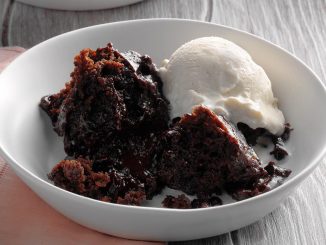 22 Slow-Cooker Cake Recipes That Are a Piece of Cake to Make