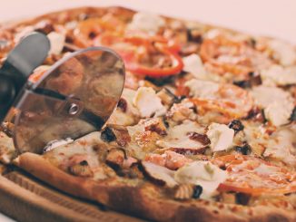 Mieux que les bougies à la citronnelle, il existe désormais une pizza anti-moustique 