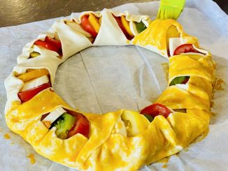 Couronne à la tomate et papillote de ricotta à l’huile de truffes