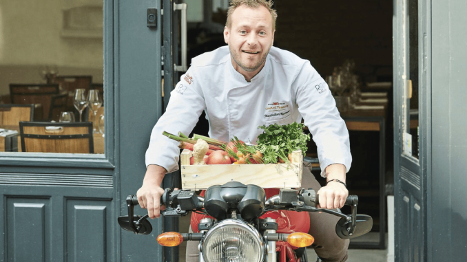 
L'été des chefs. Maximilien Kuzniar : "Le bonheur procuré aux gens me rend heureux !"
