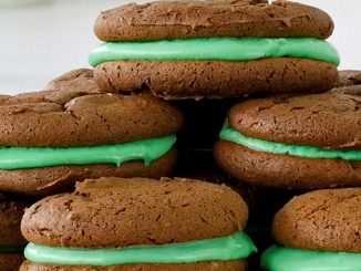 Holiday Chocolate Sandwich Cookies