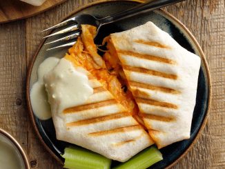 Buffalo Chicken Crunch Wraps
