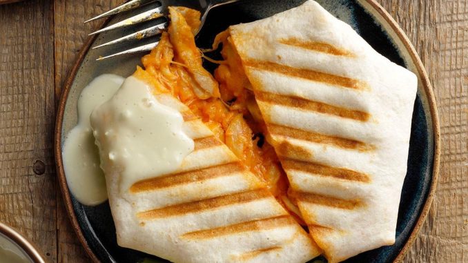 Buffalo Chicken Crunch Wraps