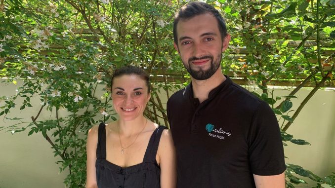 
L'été des chefs. Florian Puglia, à Saujon : "On change notre menu unique tous les mois, ce qui permet d'être au plus près des saisons"
