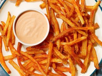 Cajun Fries with Malt Vinegar Sauce