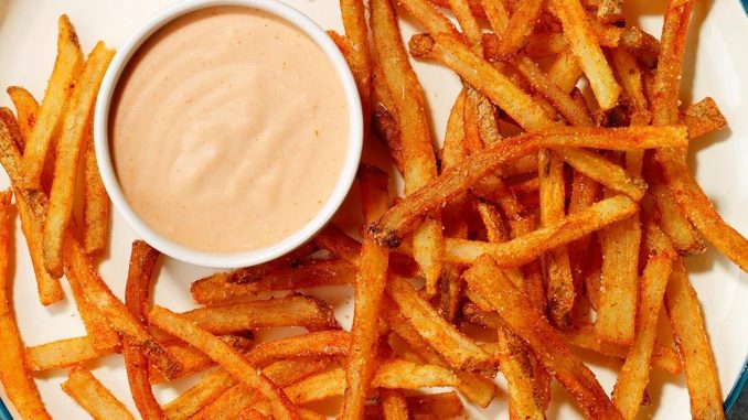 Cajun Fries with Malt Vinegar Sauce