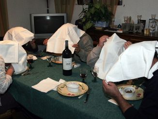 Les ortolans, ces tragiques oiseaux de fête