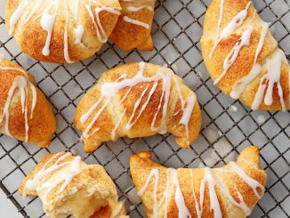 Air-Fryer Apple Danish