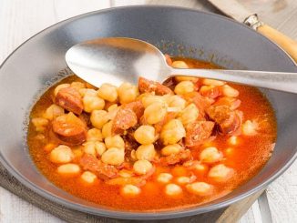 receta de garbanzos con chorizo