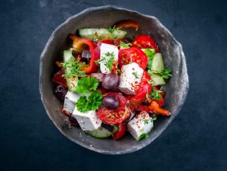 La salade grecque de Laurent Mariotte, la vraie recette pour prolonger l