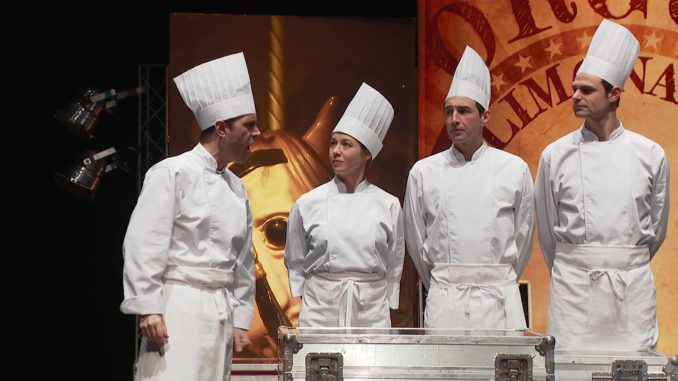 "Monsieur Paul", 40 ans de la vie du chef Bocuse racontés au théâtre dans la métropole de Lyon
La pièce "Monsieur Paul" retrace quarante ans de la vie de Paul Bocuse. Une plongée dans l'intimité et la vie de cet homme et cuisinier d'exception. La première se joue le 20 janvier au théâtre Sémaphore, à Irigny, dans la métropole de Lyon.