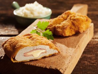 Cordon bleu et chips de légumes : la recette de Cyril Lignac vue dans Tous en Cuisine ce mercredi 15 novembre