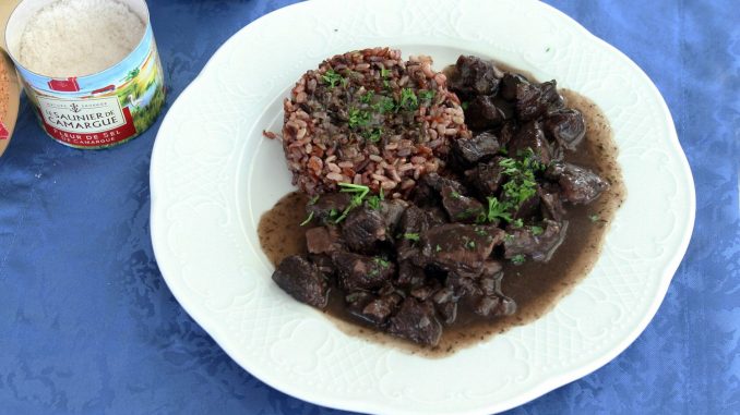 
"Daubes" : parce que l'hiver s'installe, et avec lui, les plats en sauce
