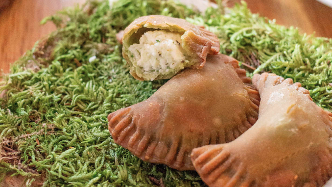 Alan Geaam ouvre Qasti Green