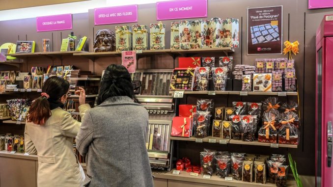 
Juliette Oberthur, pour De Neuville : "Être l'ambassadeur des chocolats et des gourmandises à la française"
