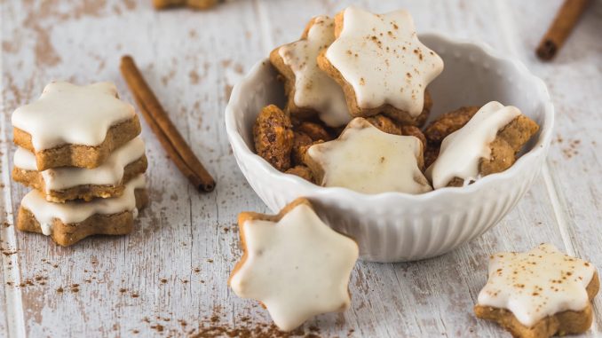 
"Ces sablés de Noël sont inratables, aucun mal à travailler la pâte" : la meilleure recette du Journal des Femmes            