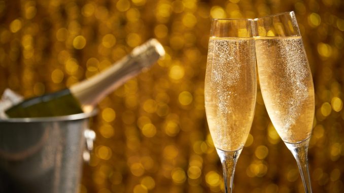 
60 Millions de Consommateurs a déniché le meilleur crémant pour les Fêtes - il coûte moins de 10 euros            