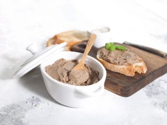 Cyril Lignac vous prépare un parfait de volaille façon foie gras pour votre menu de fêtes