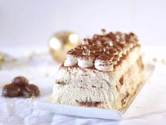 Bûche tiramisu aux boudoirs sans cuisson :