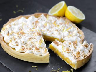 Tarte au citron meringuée à l'ancienne : cette recette de grand-mère est la préférée du Journal des Femmes