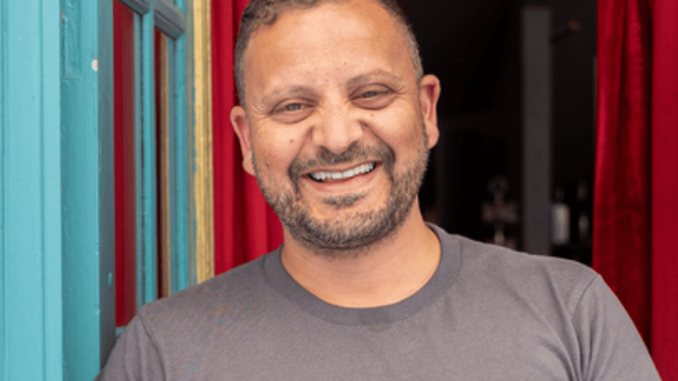 
Tables de chefs. Helmi Derbal, à Paris : "Les fêtes sont le meilleur moment de l'année, la truffe est excellente et les gens sont joyeux"
