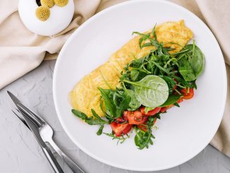 Cette chose à éviter quand on mange une omelette au restaurant - peu de personnes le savent