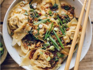 Recette des raviolis wontons au chou blanc et tempeh