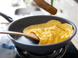 La technique de chef pour réussir une omelette qui n