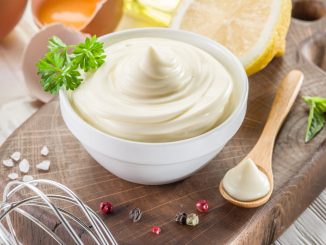 Cette mayonnaise sans huile est aussi crémeuse que la recette traditionnelle - découvrez la version allégée