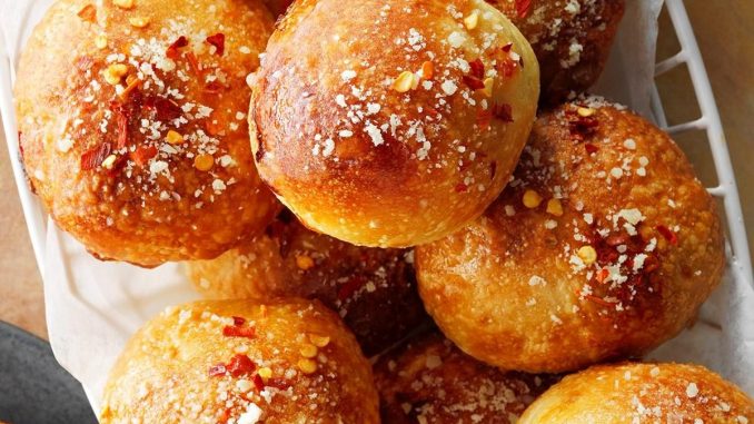 Air-Fryer Pizza Puffs