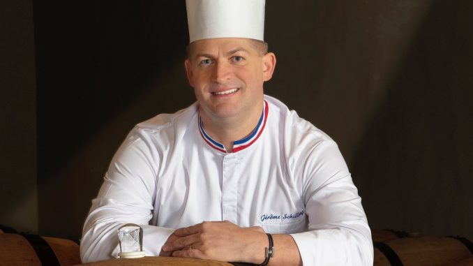 
L'été des chefs. Jérôme Schilling, deux étoiles dans le Sauternes : "Le plus dur est toujours à venir, mais je fais un métier passion"
