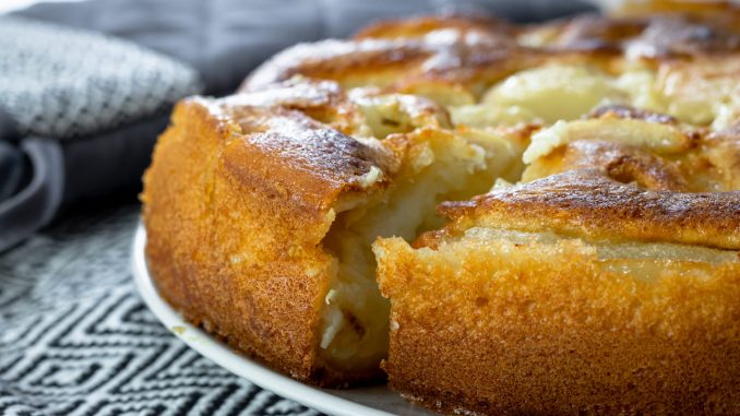 Le secret de Cyril Lignac pour un gâteau moelleux à la texture irrésistible