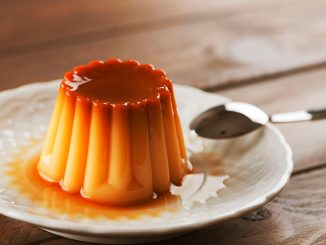 Flanby maison : Cyril Lignac a trouvé le truc pour réussir la texture parfaite - un vrai jeu d