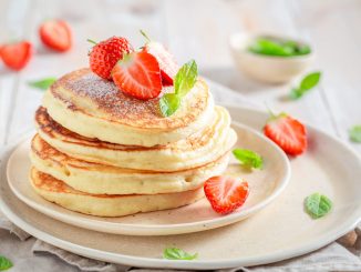 Cyril Lignac a un petit secret pour rendre les pancakes encore plus moelleux