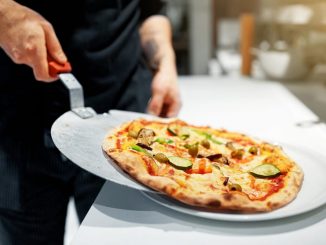 Selon ce pizzaïolo, il faudrait se méfier des établissements qui proposent ce type de pizza