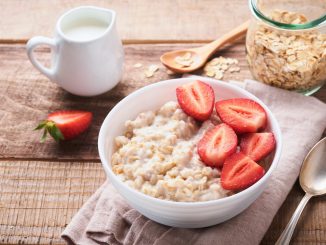 Une Américaine révèle ses petits secrets pour un porridge ultra-crémeux et bien plus savoureux