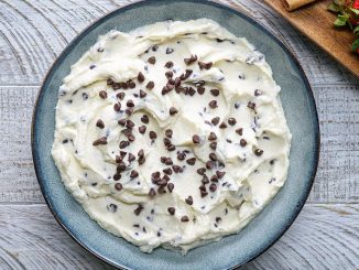 Basic Cannoli Dip