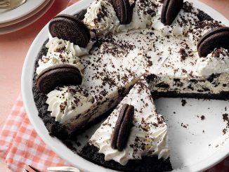 No-Bake Oreo Pie