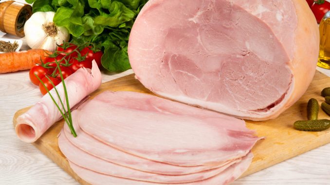 Jambon blanc : ne vous faites plus avoir par cette mention trompeuse – tout le monde tombe dans le panneau