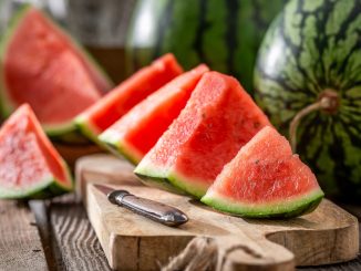 Votre pastèque manque de goût ? Ajoutez une pincée de cet ingrédient, elle sera tout de suite meilleure