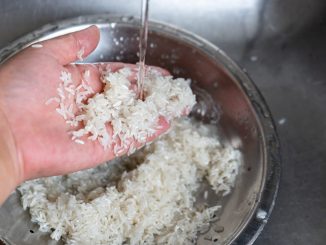 Est-ce vraiment utile de rincer le riz avant de le cuire ? Jamy Gourmaud tranche le débat une fois pour toutes