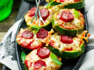 Courgettes façon pizza – la ruse géniale pour faire aimer les légumes aux enfants