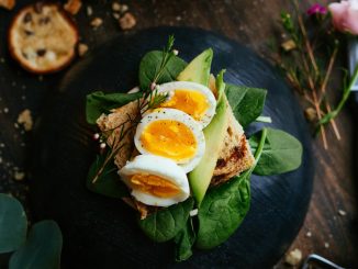 sandwich with boiled egg