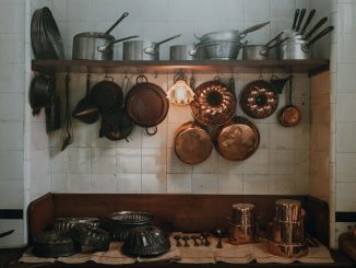 assorted cookware set