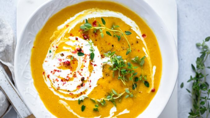 soup in white ceramic bowl